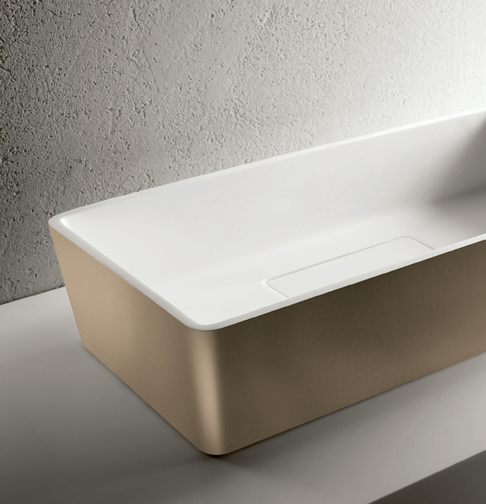 Dieci / Verniciatura Oro