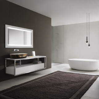 Sintesi 1550 Acciaio Inox / Lavabo Melt Light Bronzo / Cassetti DR4520 Pietra Acrilica Bianca / Vasca Melt light V / Piatto doccia Cubo 75