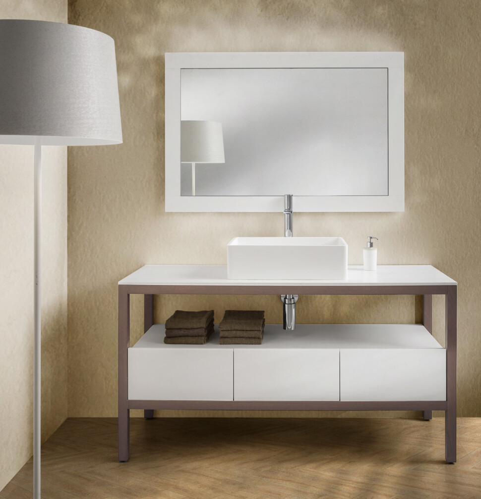Sintesi Legno 1435 / Lavabo Cubo M Pietra Acrilica Bianco / Cassetti DR 4520 Pietra Acrilica Bianco / Specchio Tratto
